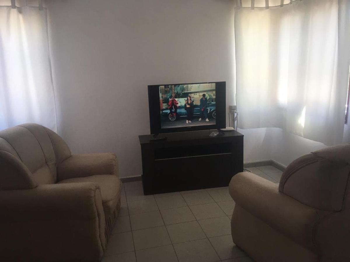 Апартаменты Departamento Serpa Лухан-де-Куйо Экстерьер фото